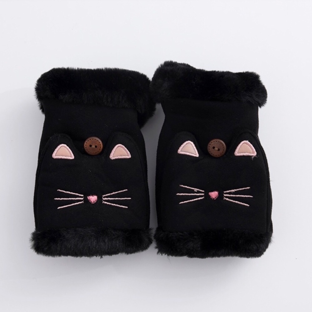 Kitty Button Gloves - Picture 3 of 8